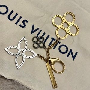 LV bag charm multicolor metal